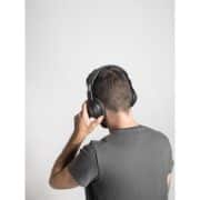 BETTENCOURT. Fones de ouvido wireless dobráveis com ANC e autonomia de 15h, em ABS 100% reciclado - Imagem 8